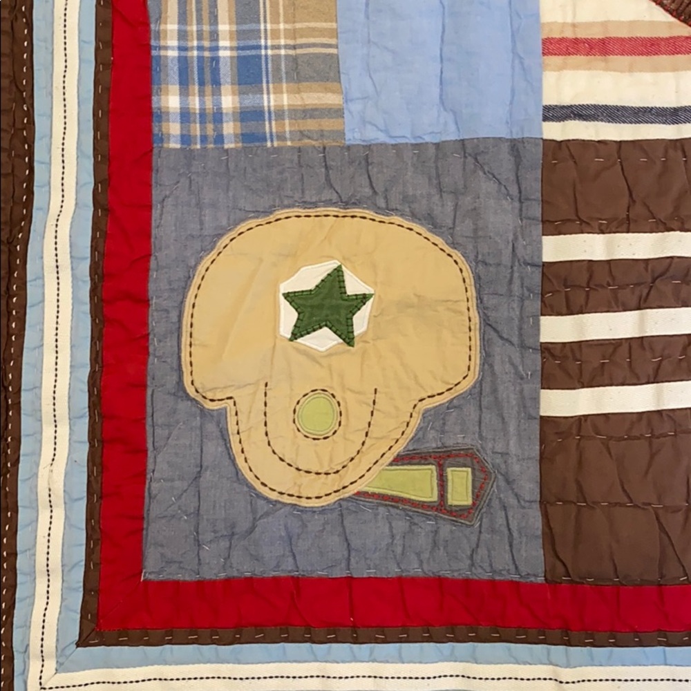 Pottery Barn Kids “JV Sports” nursery quilt - Picture 3 of 9